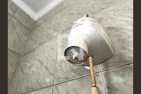 Casa à venda com 114m², 3 quartos e 2 vagasBanheiro 