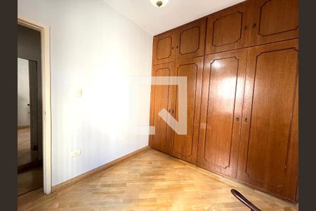 Casa à venda com 114m², 3 quartos e 2 vagasQuarto 3