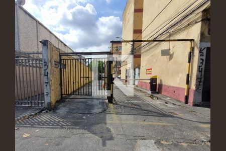 Apartamento para alugar com 50m², 2 quartos e 1 vagaEntrada estacionamento