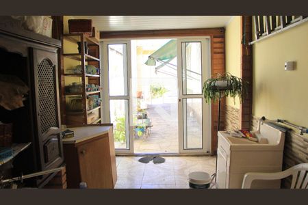 Casa à venda com 366m², 3 quartos e 3 vagasÁrea externa