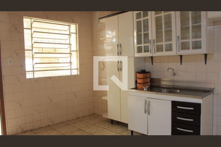 Casa à venda com 366m², 3 quartos e 3 vagasCozinha