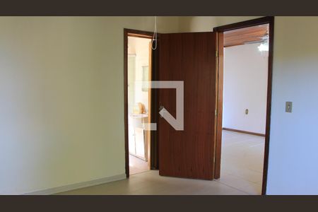 Casa à venda com 366m², 3 quartos e 3 vagasQuarto Suíte