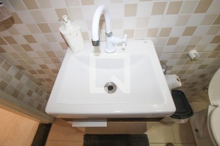 Casa à venda com 240m², 3 quartos e 2 vagasBanheiro 2