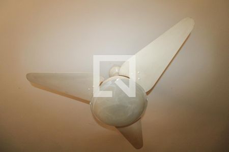 Casa à venda com 240m², 3 quartos e 2 vagasQuarto 3