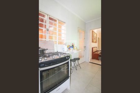 Casa à venda com 240m², 3 quartos e 2 vagasCozinha