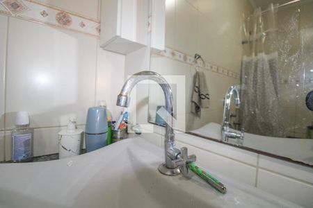 Casa à venda com 240m², 3 quartos e 2 vagasBanheiro 1