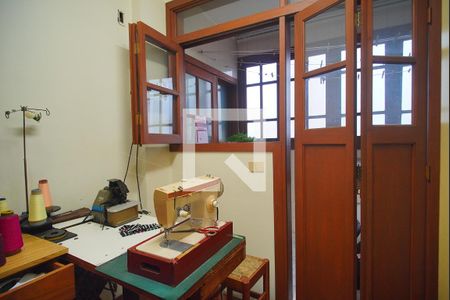 Apartamento à venda com 145m², 3 quartos e 3 vagasEscritório