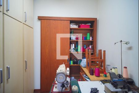 Apartamento à venda com 145m², 3 quartos e 3 vagasEscritório