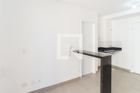Sala de apartamento para alugar com 1 quarto, 29m² em Parque Vitoria, São Paulo