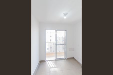 Sala de apartamento para alugar com 1 quarto, 29m² em Parque Vitoria, São Paulo