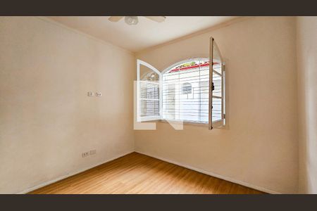 Casa para alugar com 200m², 4 quartos e 2 vagas Casa para alugar com 200m², 4 quartos e 2 vagasQuarto 3