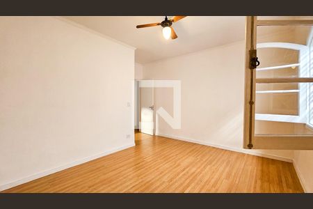 Casa para alugar com 200m², 4 quartos e 2 vagas Casa para alugar com 200m², 4 quartos e 2 vagasSuite 2