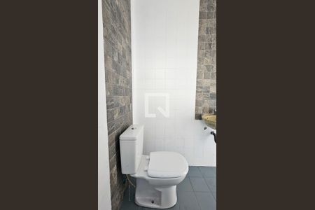Casa para alugar com 200m², 4 quartos e 2 vagas Casa para alugar com 200m², 4 quartos e 2 vagasBanheiro 2