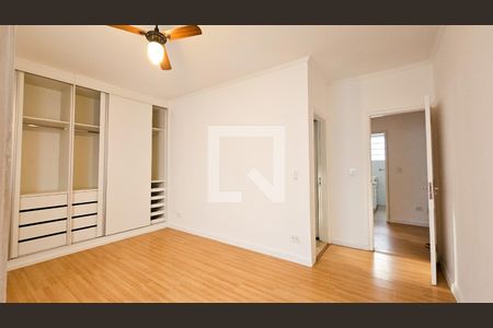 Casa para alugar com 200m², 4 quartos e 2 vagas Casa para alugar com 200m², 4 quartos e 2 vagasSuite 2