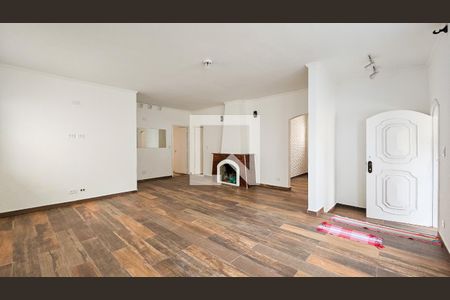 Sala de casa para alugar com 4 quartos, 200m² em Jardim Campo Grande, São Paulo