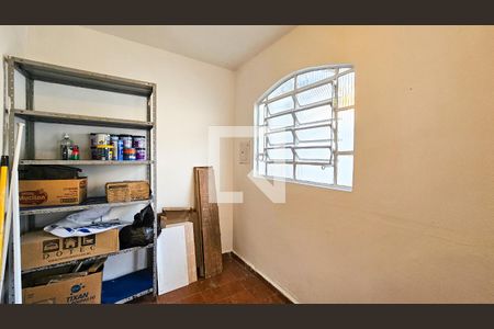 Casa para alugar com 200m², 4 quartos e 2 vagas Casa para alugar com 200m², 4 quartos e 2 vagasQuarto 4
