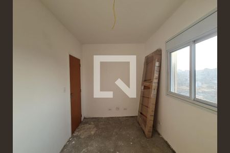 Apartamento à venda com 99m², 2 quartos e 2 vagasQuarto 2