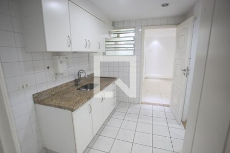 Casa de condomínio à venda com 122m², 2 quartos e 4 vagasCozinha