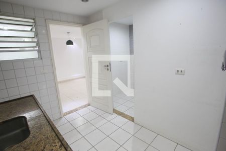 Casa de condomínio à venda com 122m², 2 quartos e 4 vagasCozinha