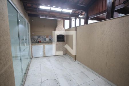 Casa de condomínio à venda com 122m², 2 quartos e 4 vagasChurrasqueira