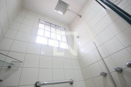 Casa de condomínio à venda com 122m², 2 quartos e 4 vagasBanheiro da Suíte 2