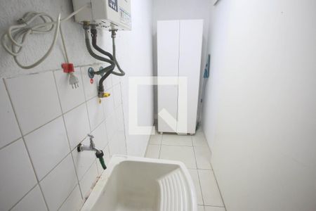 Casa de condomínio à venda com 122m², 2 quartos e 4 vagasÁrea de Serviço