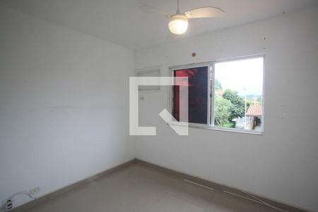 Casa de condomínio à venda com 122m², 2 quartos e 4 vagasQuarto Suíte 1