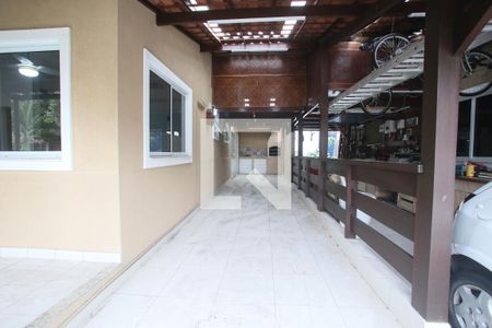 Casa de condomínio à venda com 122m², 2 quartos e 4 vagasGaragem