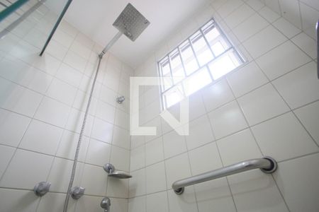 Casa de condomínio à venda com 122m², 2 quartos e 4 vagasBanheiro da Suíte 1