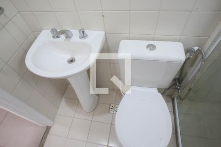 Casa de condomínio à venda com 122m², 2 quartos e 4 vagasBanheiro da Suíte 1