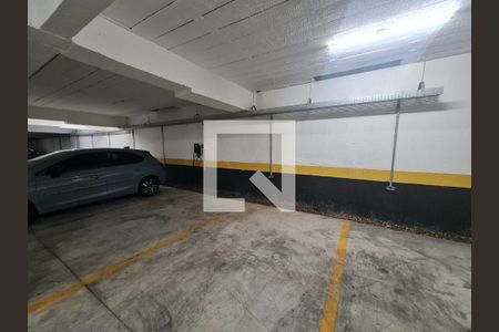 Apartamento à venda com 99m², 2 quartos e 2 vagas Apartamento à venda com 99m², 2 quartos e 2 vagasCarregador para carro eletrico
