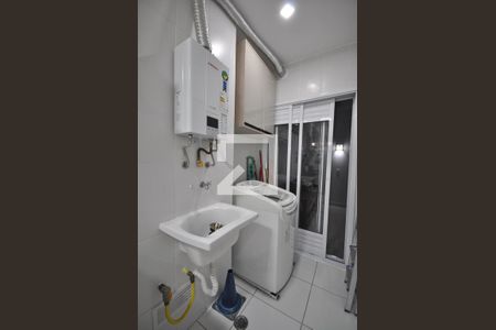 Apartamento à venda com 64m², 2 quartos e 1 vagaÁrea de Serviço