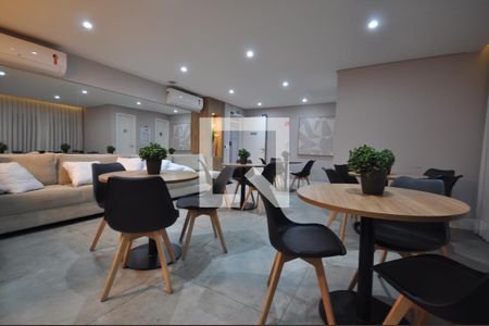 Apartamento à venda com 64m², 2 quartos e 1 vagaÁrea comum - Salão de festas