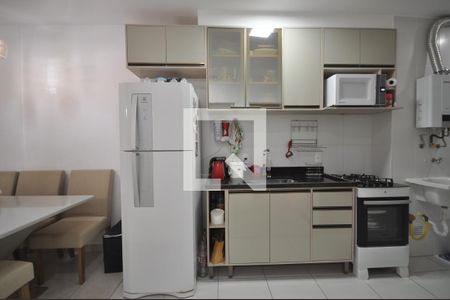 Apartamento à venda com 64m², 2 quartos e 1 vagaCozinha