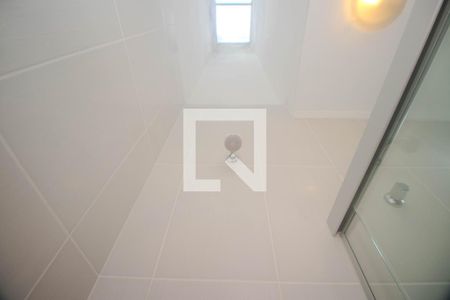 Casa à venda com 115m², 3 quartos e 2 vagas Casa à venda com 115m², 3 quartos e 2 vagasBanheiro Social