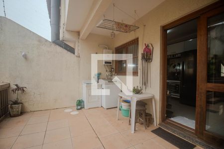 Casa à venda com 115m², 3 quartos e 2 vagas Casa à venda com 115m², 3 quartos e 2 vagasÁrea de Serviço