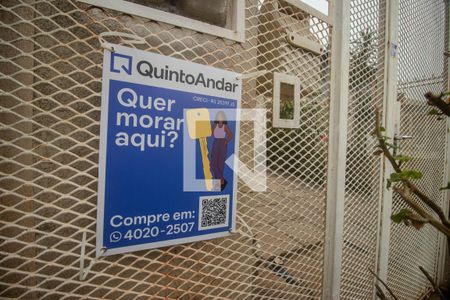 Casa à venda com 115m², 3 quartos e 2 vagas Casa à venda com 115m², 3 quartos e 2 vagasPlaquinha