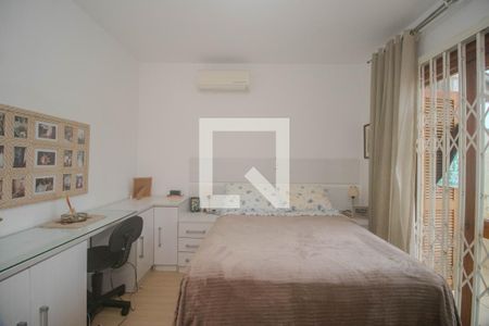 Casa à venda com 115m², 3 quartos e 2 vagas Casa à venda com 115m², 3 quartos e 2 vagasSuíte