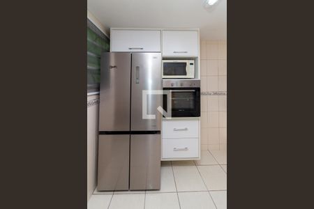 Casa à venda com 152m², 2 quartos e 1 vagaCozinha - Armários