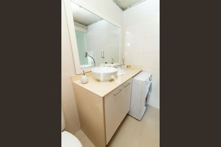 Casa à venda com 152m², 2 quartos e 1 vagaÁrea de Serviço com lavabo