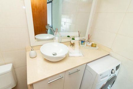 Casa à venda com 152m², 2 quartos e 1 vagaÁrea de Serviço com lavabo