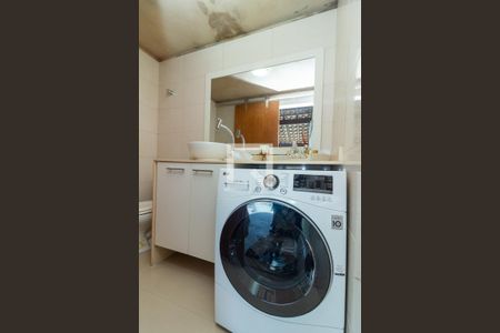 Casa à venda com 152m², 2 quartos e 1 vagaÁrea de Serviço com lavabo