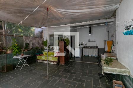 Casa à venda com 275m², 3 quartos e 4 vagasÁrea comum