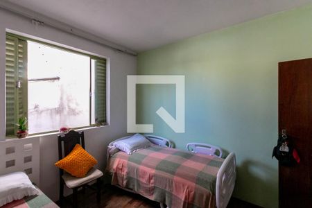 Casa à venda com 275m², 3 quartos e 4 vagasQuarto 2