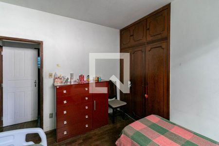 Casa à venda com 275m², 3 quartos e 4 vagasQuarto 2