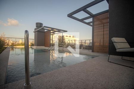 Apartamento para alugar com 33m², 1 quarto e 1 vagaÁrea comum - Piscina