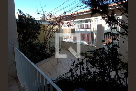 Casa à venda com 234m², 4 quartos e 3 vagasFoto 01