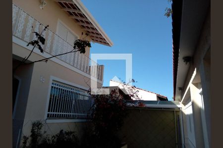 Casa à venda com 234m², 4 quartos e 3 vagasFoto 01