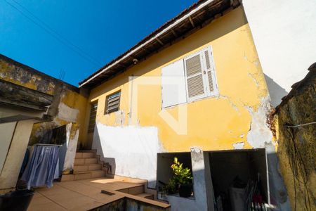 Casa à venda com 170m², 2 quartos e 2 vagas Casa à venda com 170m², 2 quartos e 2 vagasEdícula