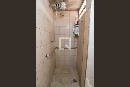 Casa à venda com 170m², 2 quartos e 2 vagas Casa à venda com 170m², 2 quartos e 2 vagasBanheiro 2 Detalhe